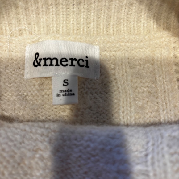 &Merci Sweater - Picture 5 of 5